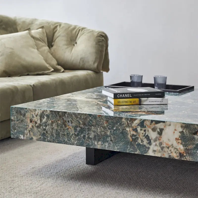Table basse carrée en pierre frittée