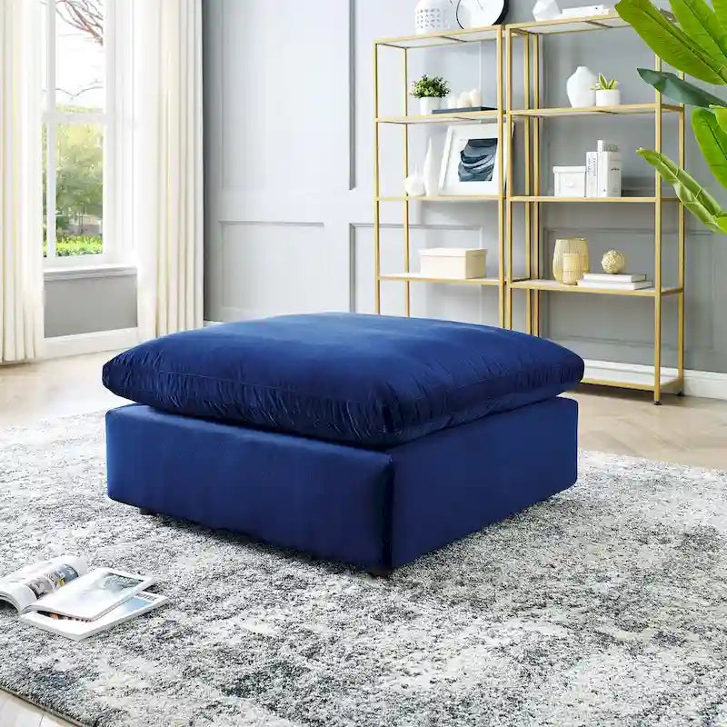 Ottoman en velours haute performance Commix garni de duvet et surdimensionné