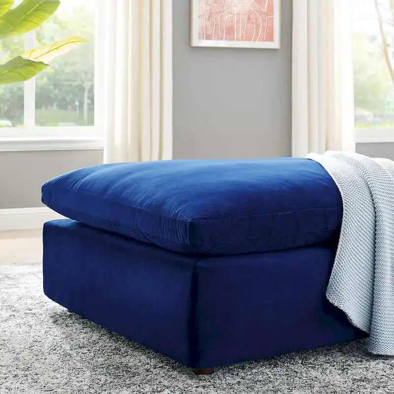 Ottoman en velours haute performance Commix garni de duvet et surdimensionné
